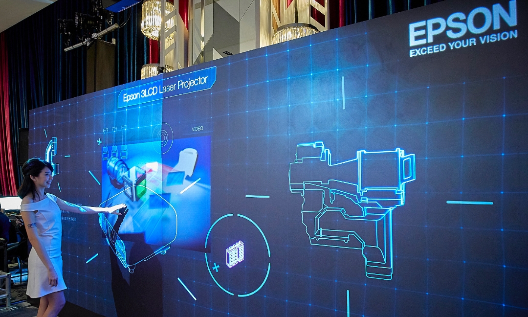 Epson 3LCD高階雷射投影機 全面進軍娛樂展演市場 Moverio 智慧眼鏡新品登台 打造AR導覽新體驗