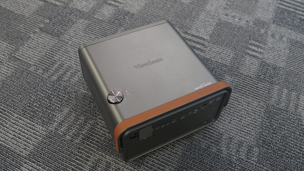 ViewSonic X10-4K 短投投影機評測– 真UHD 投影+ 内建實用App Store